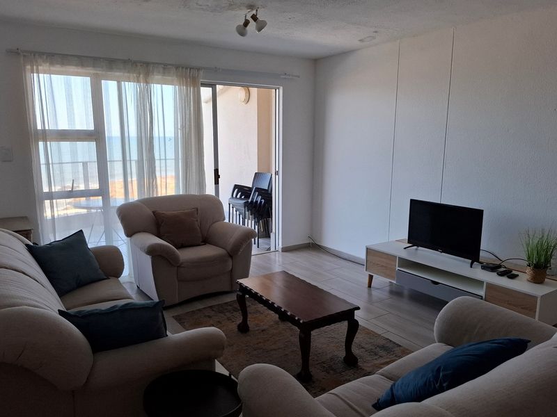 Newly renovated apartment by the sea - Photo 10