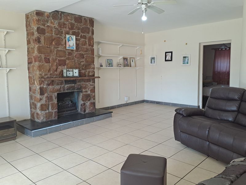 Double story House for Sale in Amsterdamhoek - Photo 6