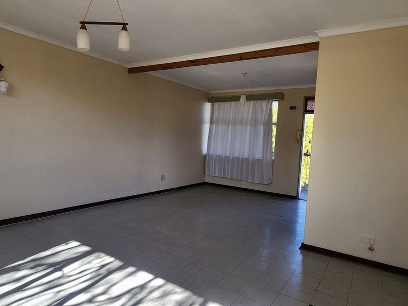 Smart Investment 1 Bedroom Apartment Near Majuba FET and Amenities - Photo 6