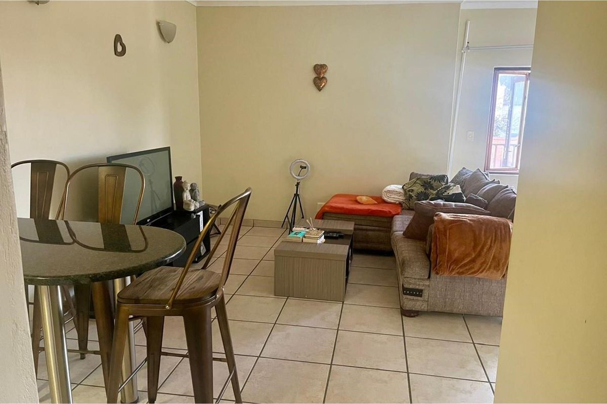 1 Bedroom Apartment For Sale, - Photo 3