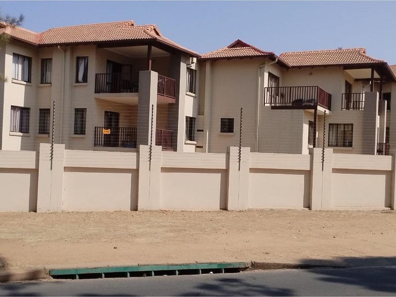 1 Bedroom Apartment For Sale, - Photo 8