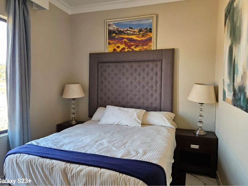 Stunning  New Development Family Home With Lots Opportunities In A Desirable Location - Photo 4