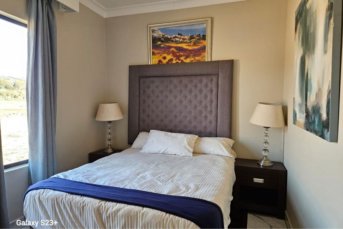 Stunning  New Development Family Home With Lots Opportunities In A Desirable Location - Photo 4