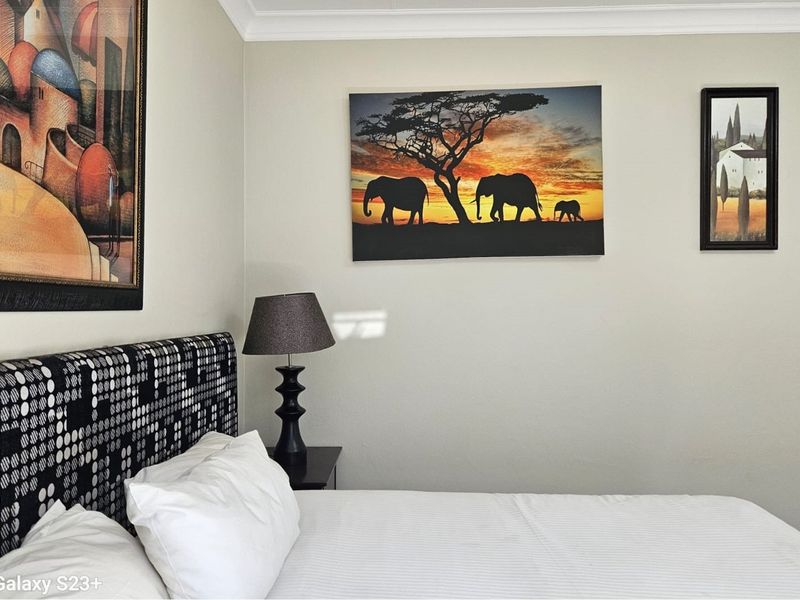 Stunning  New Development Family Home With Lots Opportunities In A Desirable Location - Photo 5