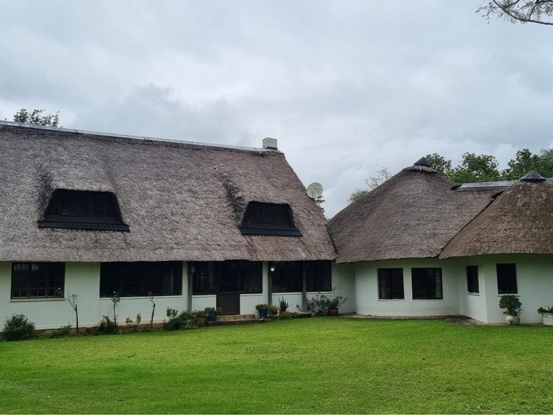 1211-Hectare Conservation Property for Sale - Photo 2