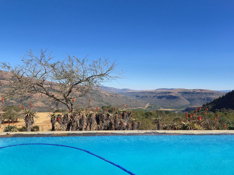 Where English Country Romance Meets the Wild Lowveld - A Rare Schoemanskloof Estate - Photo 2