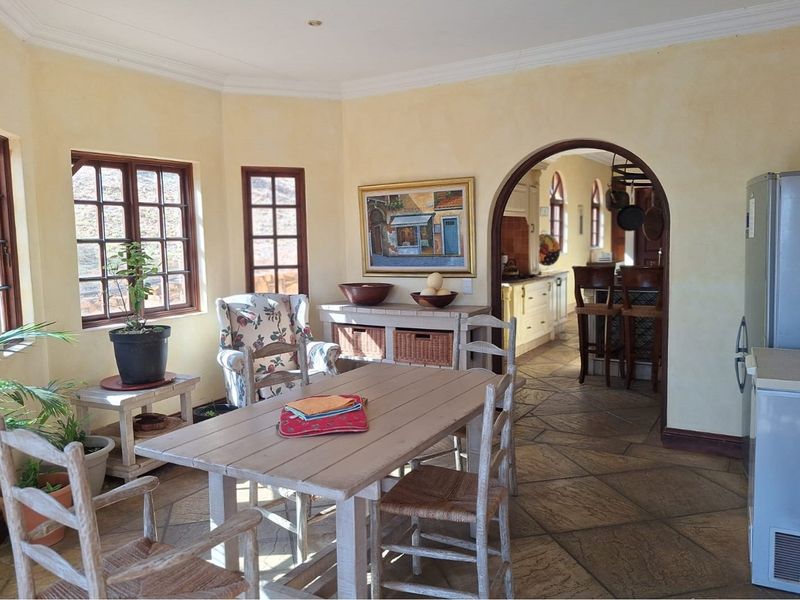 Tuscan-Style Retreat with Uninterrupted Hartbeespoort Dam Views - Photo 6