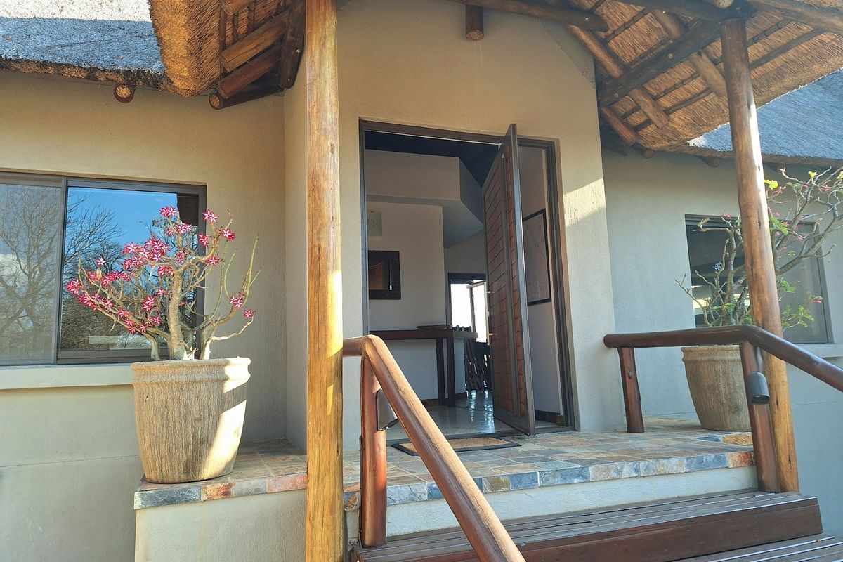 "Find Serenity at Raptors View Wildlife Estate" - Photo 2