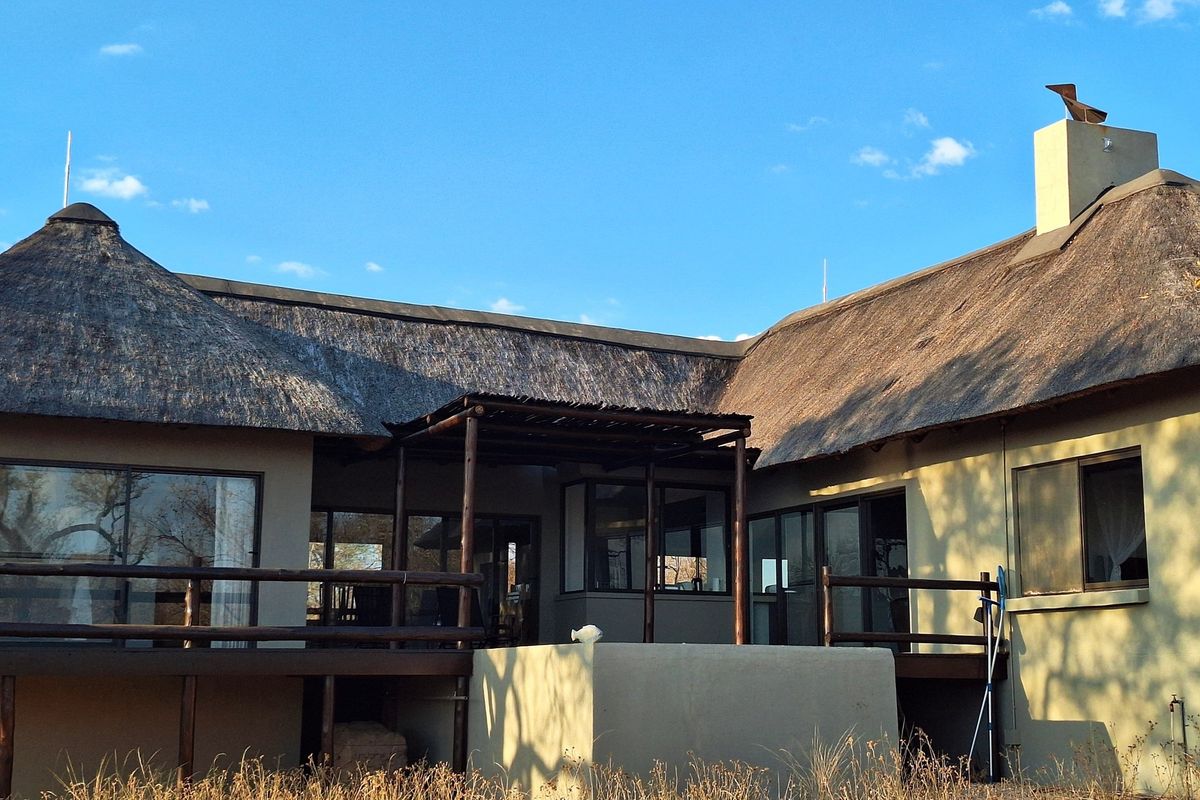 "Find Serenity at Raptors View Wildlife Estate" - Photo 3