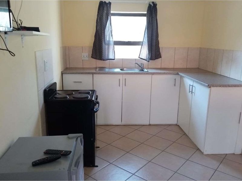 Furnished Bachelor Units near Kusile Power Station - Photo 2