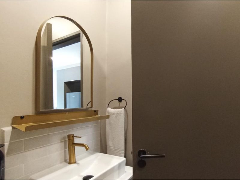 "Modern Luxury Flat in Sandown - 1 Bed, 1 Bath" - Photo 10