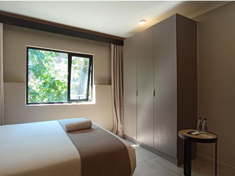 "Modern Luxury Flat in Sandown - 1 Bed, 1 Bath" - Photo 7