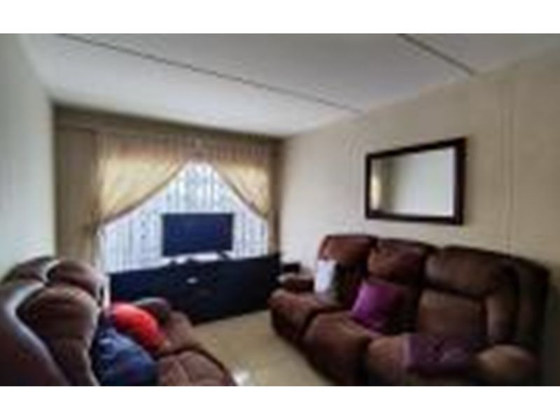 Distressed property in Leopards Rest Security Estate - Photo 6