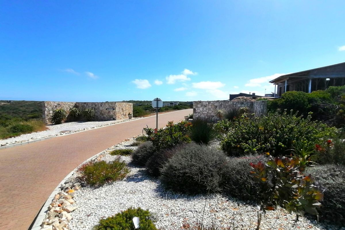 Vacant land in Skulpiesbaai Lifestyle Estate at a excellent price! - Photo 2