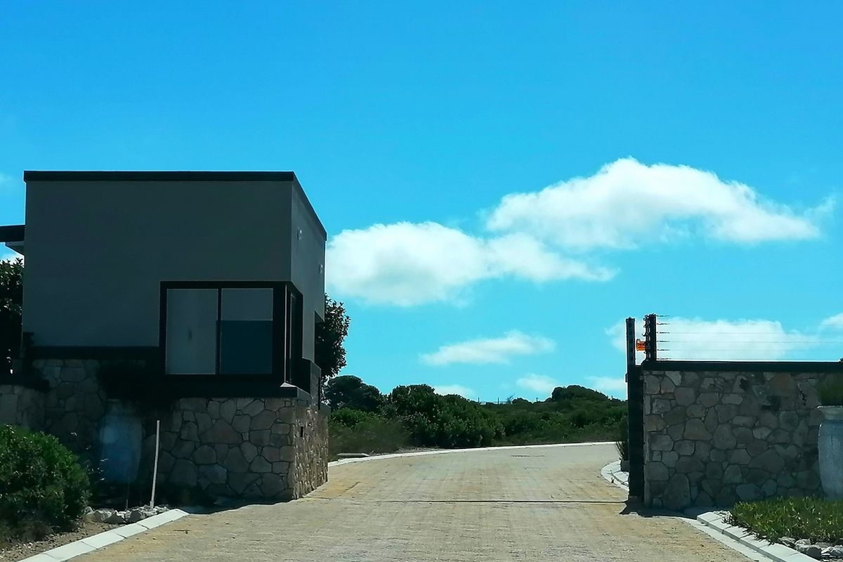 Vacant land in Skulpiesbaai Lifestyle Estate at a excellent price! - Photo 3