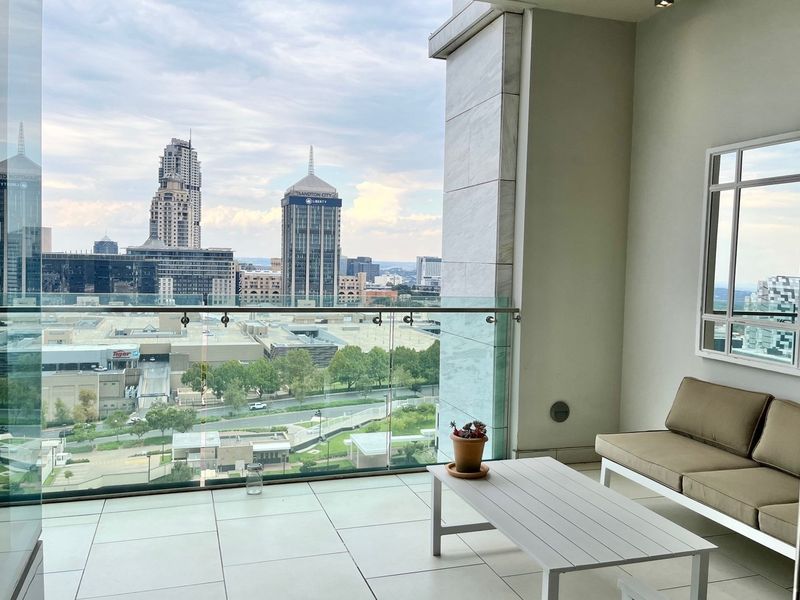 Magnificent Fully Furnished 3 Bedroom Penthouse in Embassy Towers - Photo 6