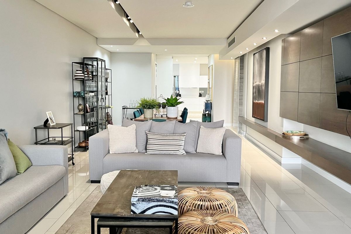 Magnificent Fully Furnished 3 Bedroom Penthouse in Embassy Towers - Photo 5