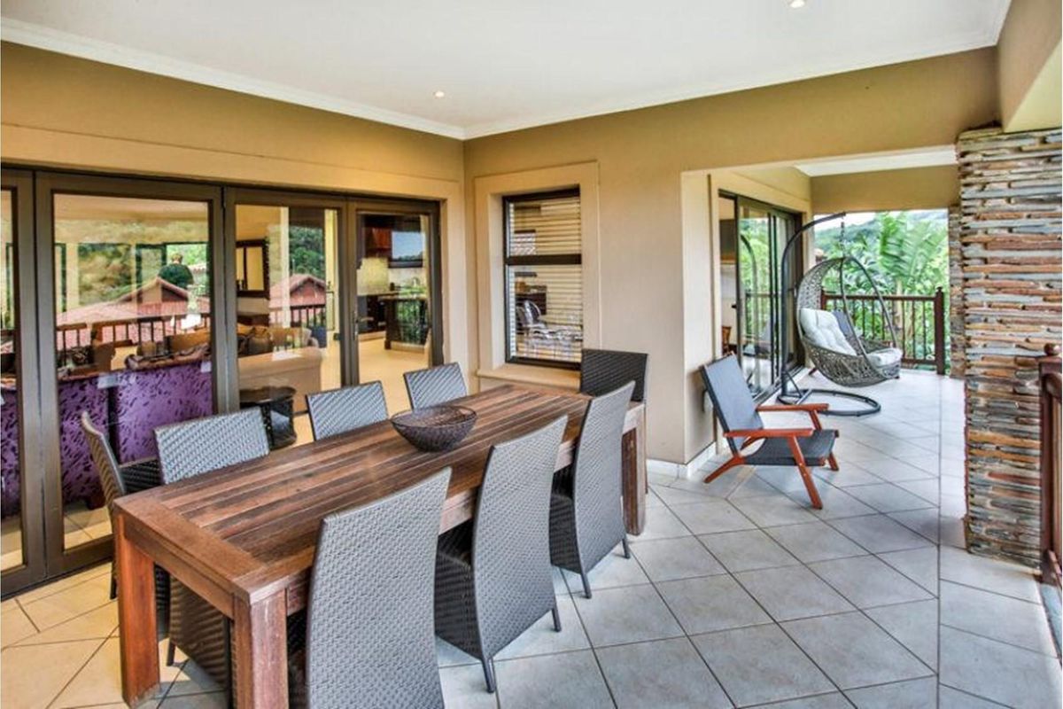 Holiday Investment not to be missed! - Photo 3