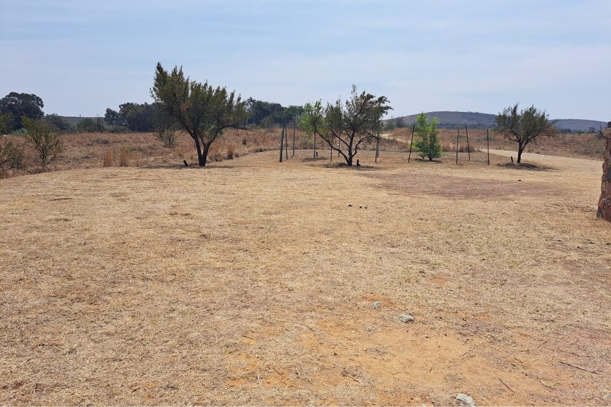 Vacant Land for Sale in Popular Letamo Game Farm situated in Cradle of Humankind - Photo 5