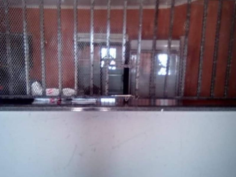 1 Bedroom House in Vlakfontein (Lenasia) - Photo 9
