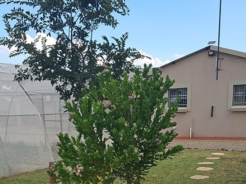 Modern Luxury in a Tranquil Eco Estate - Photo 7