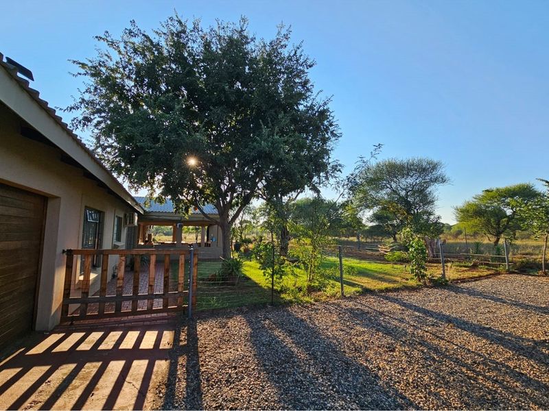 Modern Luxury in a Tranquil Eco Estate - Photo 5