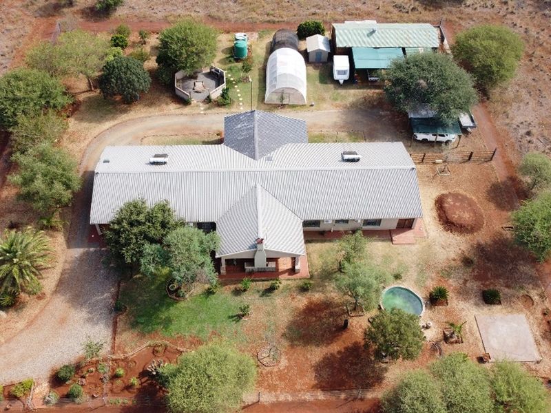 Modern Luxury in a Tranquil Eco Estate - Photo 1