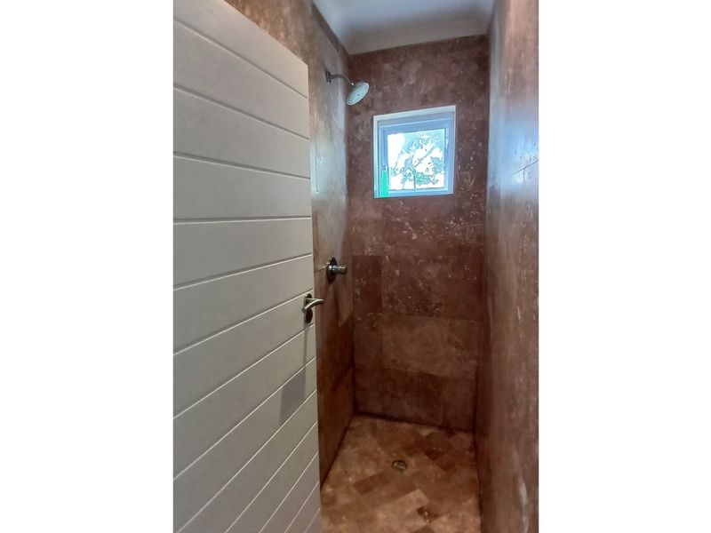 Fully furnished 2 Bedroom Cottage on Thesen Island - Photo 8