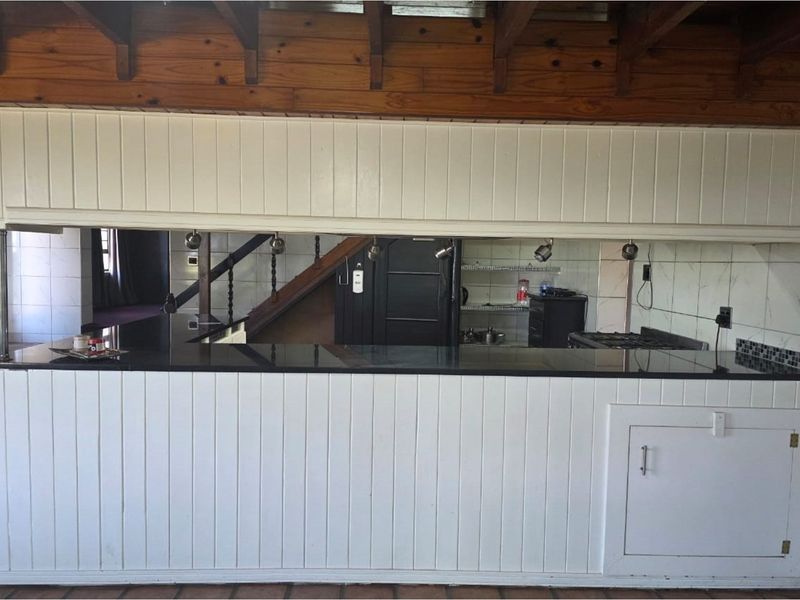 Mini mansion with sea views! - Photo 9