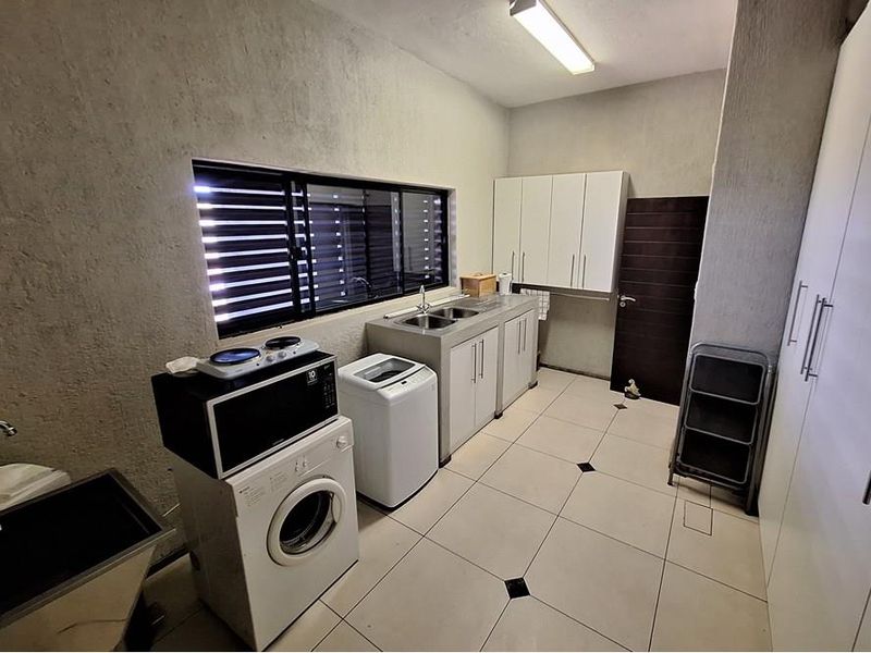 House For Sale in Nelspruit Ext 5, Nelspruit - Photo 3