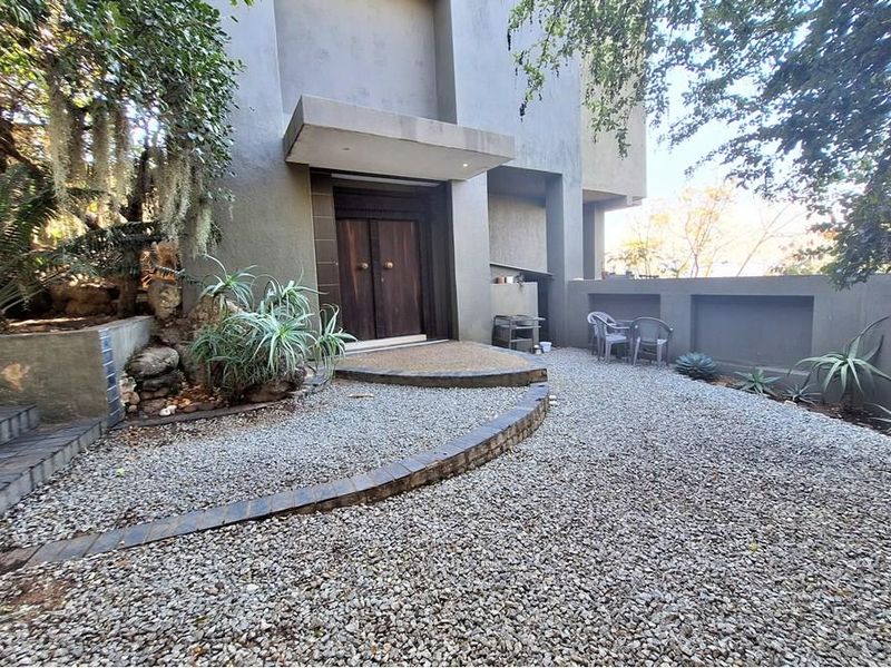 House For Sale in Nelspruit Ext 5, Nelspruit - Photo 5