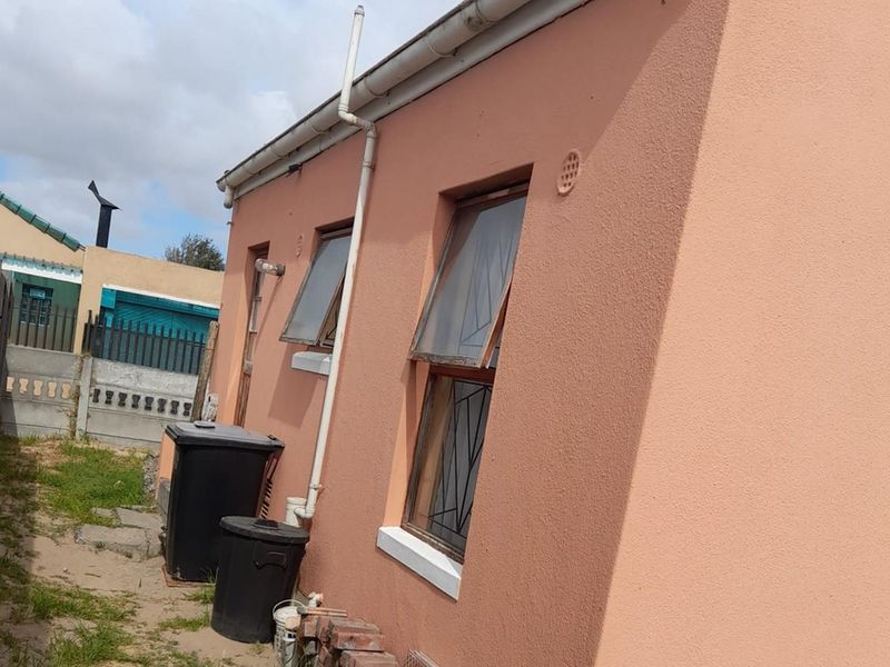 Free Standing Family Home- Devon Park Village - Photo 7