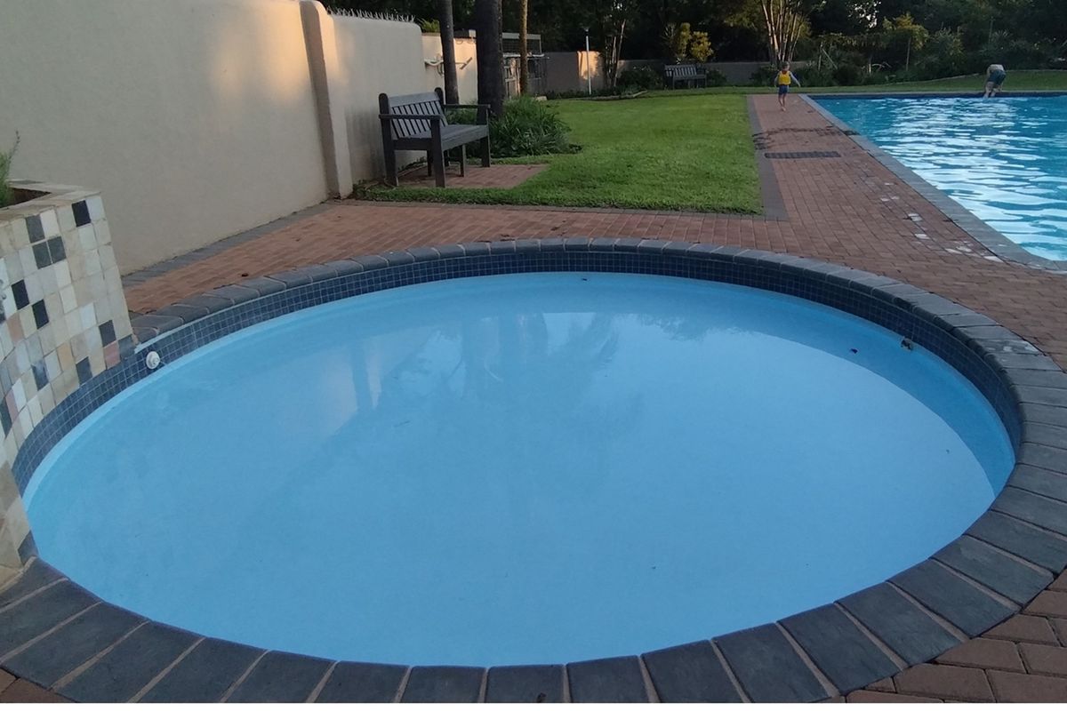 Townhouse For Sale in Die Hoewes, Centurion - Photo 5