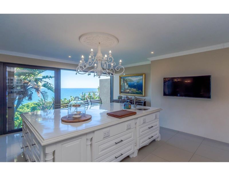 Large Home Perfect for Guesthouse Boasting   Stunning Sea Views - Photo 7