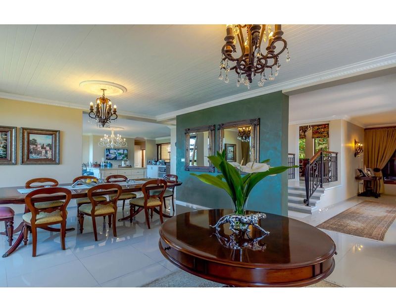 Large Home Perfect for Guesthouse Boasting   Stunning Sea Views - Photo 10