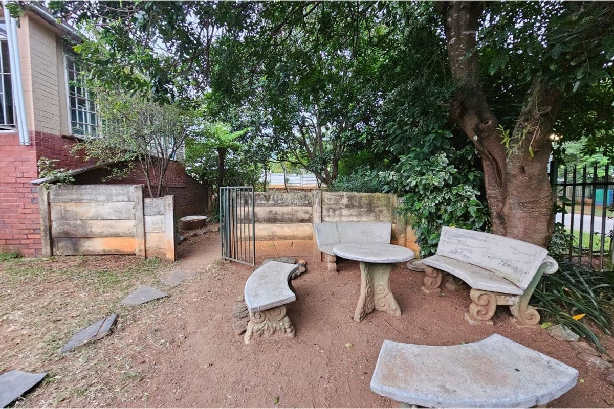 Charming Barberton Home with Spacious Garden - Photo 3