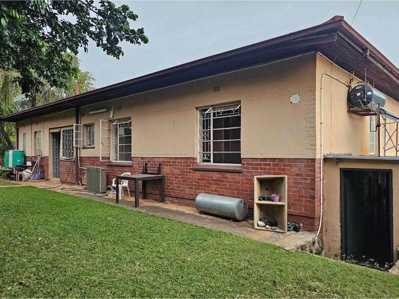 Charming Barberton Home with Spacious Garden - Photo 5