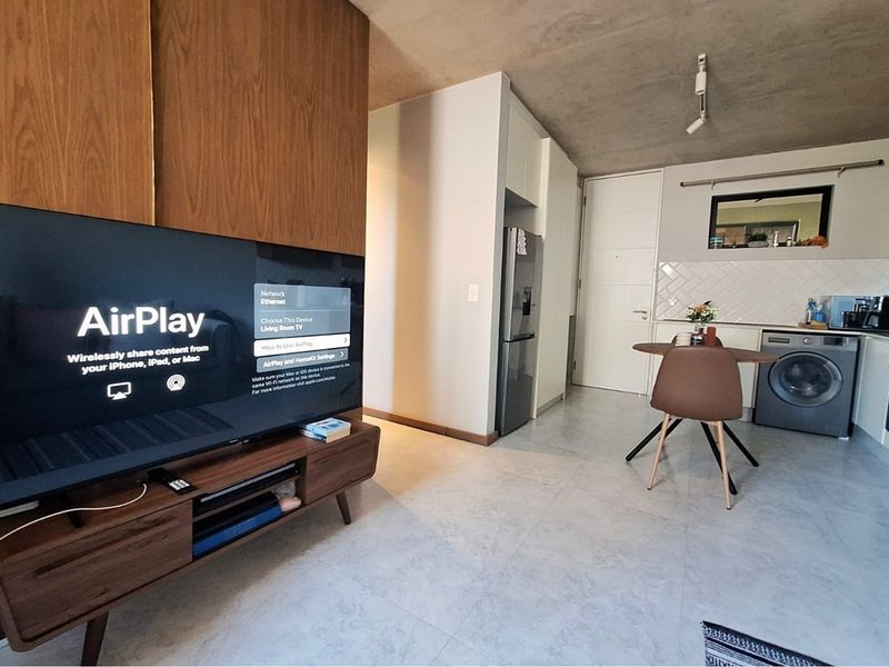 Central Ballito | Stylish 1-Bedroom Apartment at Koi with Rooftop Pool - Photo 5