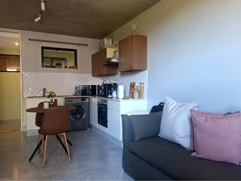 Central Ballito | Stylish 1-Bedroom Apartment at Koi with Rooftop Pool - Photo 2