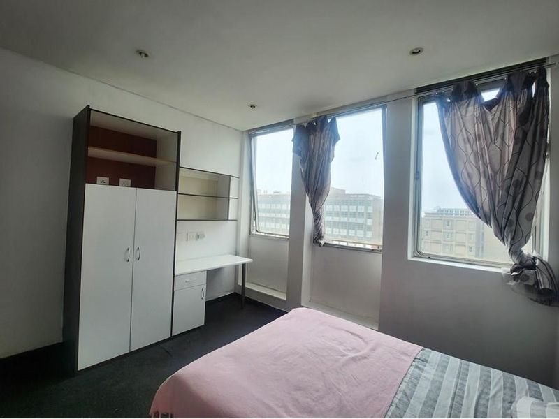 Live, Learn, and Thrive: Your Ideal Student Haven In Braamfontein - Photo 4