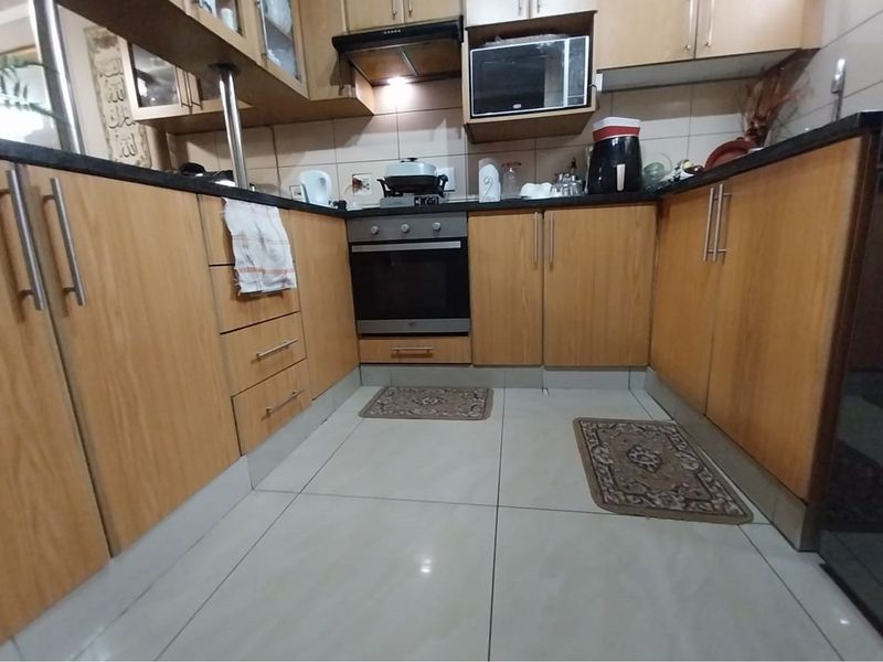 3‐Bedroom Gem in South Beach - Airbnb Friendly! - Photo 2
