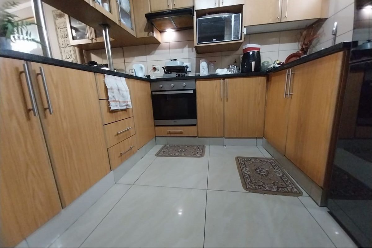 3‐Bedroom Gem in South Beach - Airbnb Friendly! - Photo 2