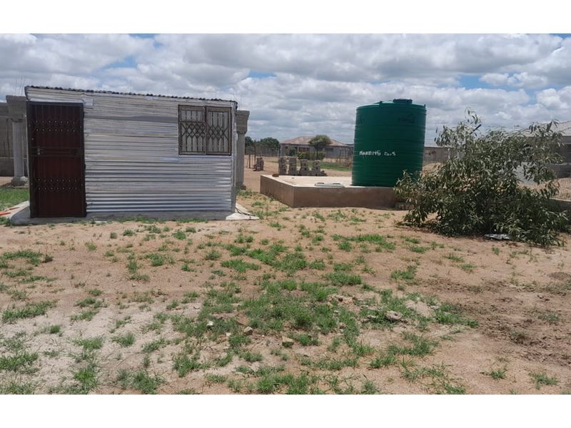 HOUSE FOR SALE MOLETJIE MOTINTI - Photo 9