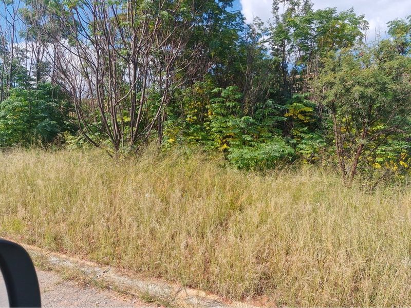 "Prime Wilkoppies Land: Build Your Dream Home" - Photo 2