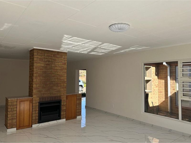 Luxury Townhouse for Sale in Aviary Hill - Style, Space, Serenity - Photo 5