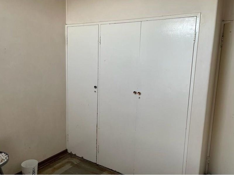 3 Bedroom Apartment Up For Grabs!!! - Photo 9