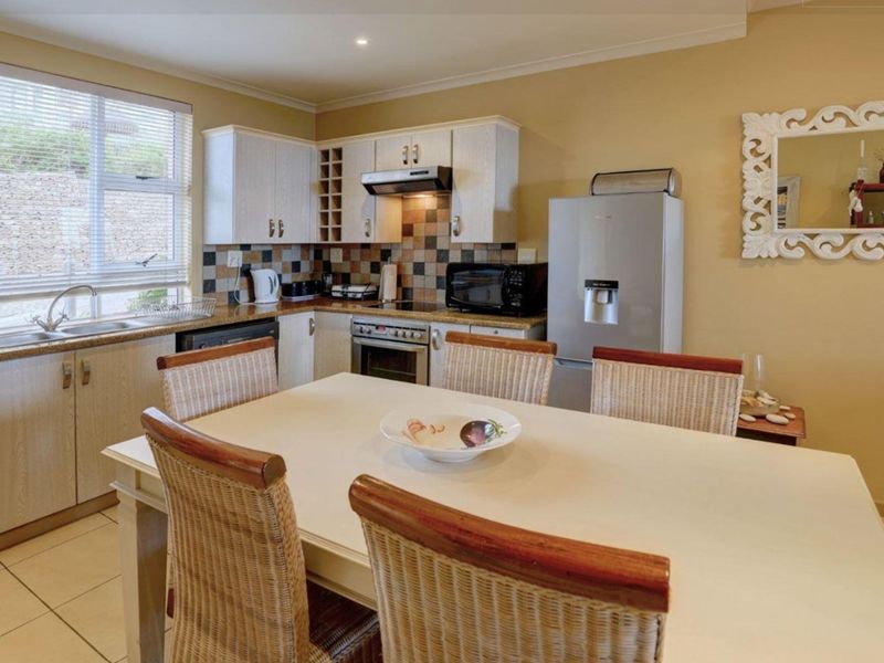 Villa in Award-winning Golf Estate! - Photo 8