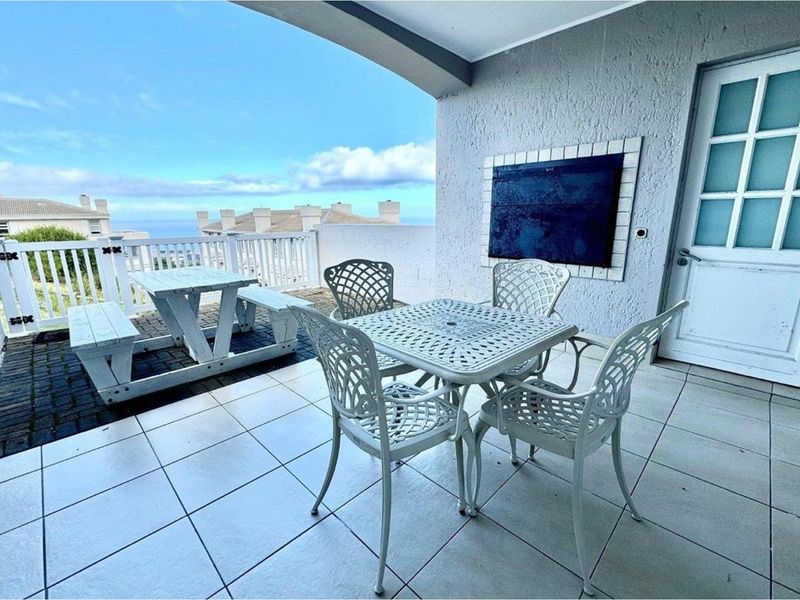 Villa in Award-winning Golf Estate! - Photo 4