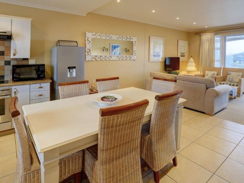 Villa in Award-winning Golf Estate! - Photo 7
