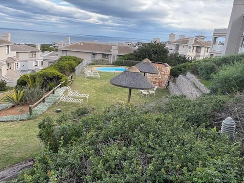 Villa in Award-winning Golf Estate! - Photo 2